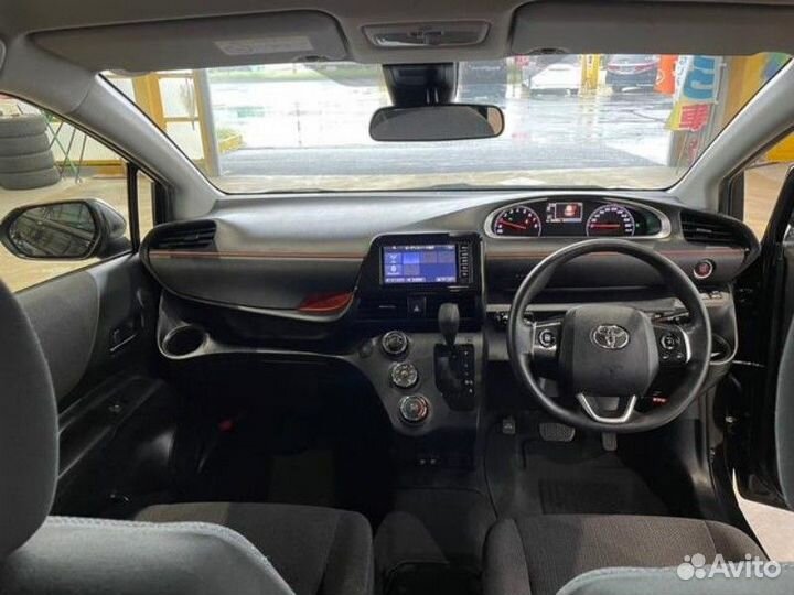 Toyota Sienta 1.5 CVT, 2020, 65 000 км