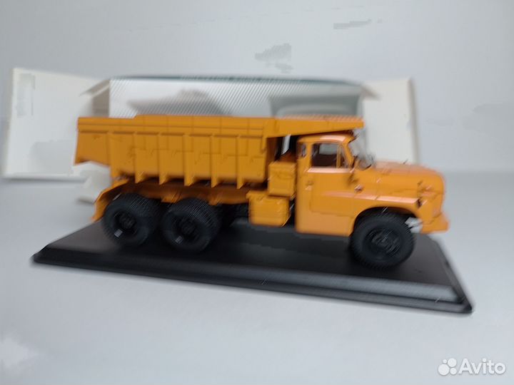 Tatra T-148S1 SSM 1:43