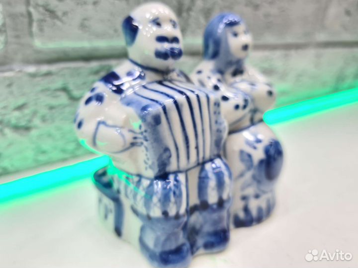 П.8060 Дед и бабка Гжель