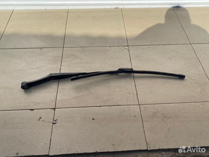 Поводок дворника правый Kia Ceed (ED)