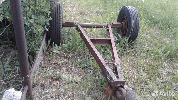 Тракторная тележка для перевозки груза до 5000 кг