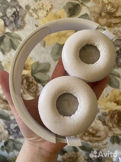 Наушники JBL Tune 660NC