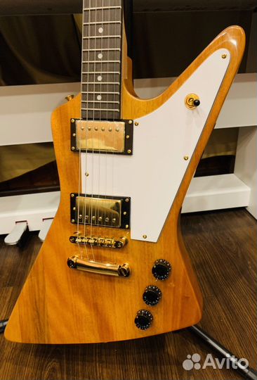 Электрогитара Explorer