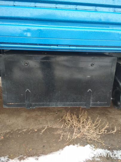 Продаю инструментальный ящик. маз камаз
