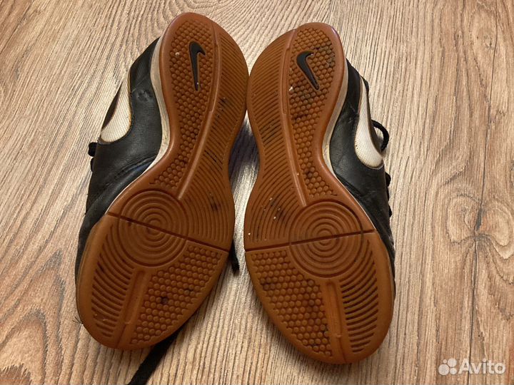 Футзалки Nike 33 р-р