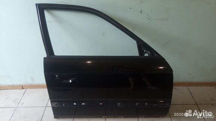 Дверь передняя правая Audi 100