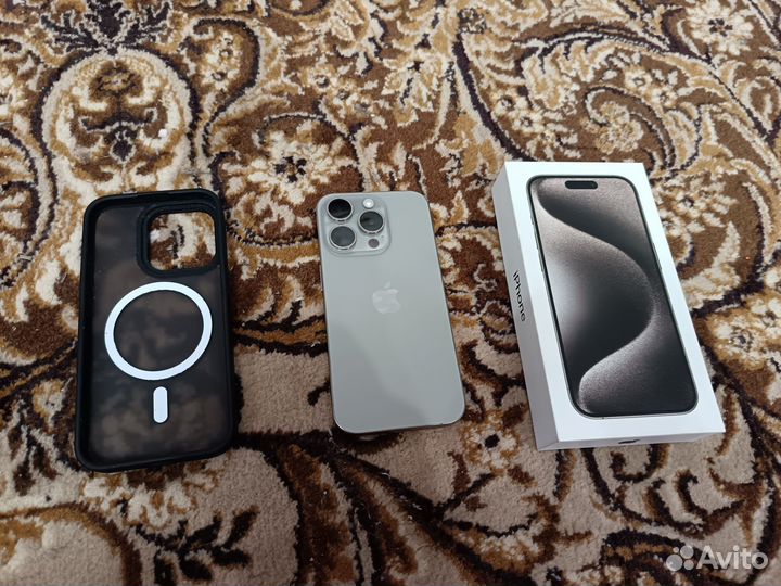 iPhone 15 pro 128gb sim esim