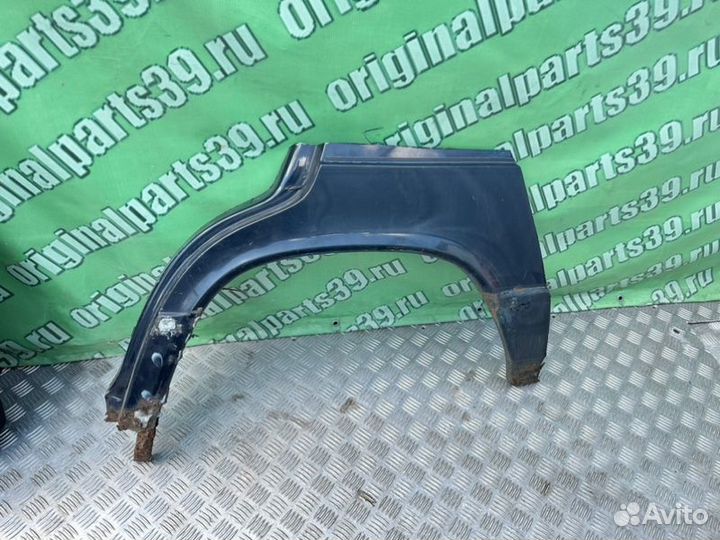 Арка крыла задняя левая Mercedes-Benz 190 W201