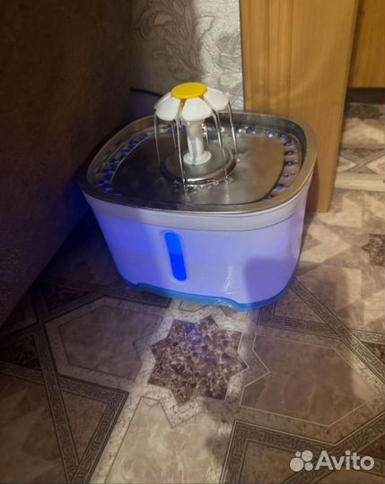 Фонтачник для кошек