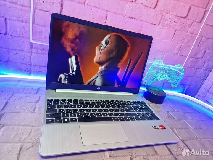 Ноутбук HP Ryzen 5 5500u 8Gb SSD 256Gb IPS 15.6