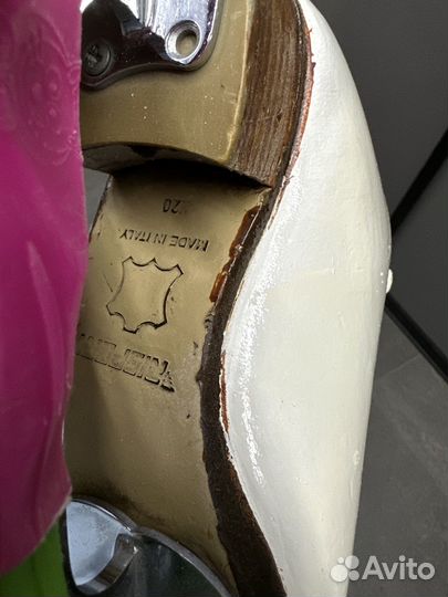 Фигурные коньки risport 220