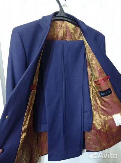 Мужской костюм