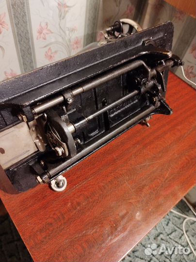 Швейная машина подольск ножная