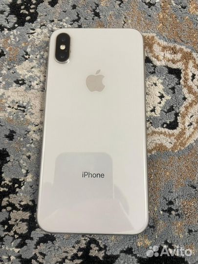 iPhone X, 64 ГБ