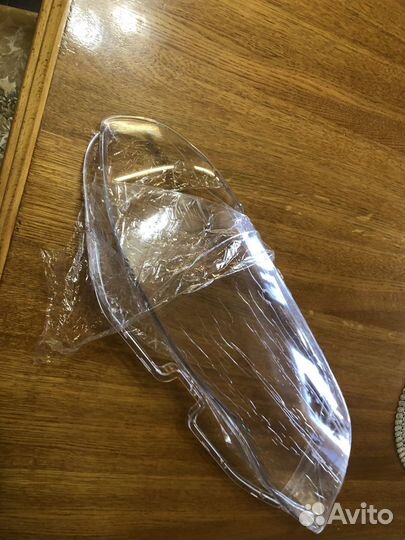 Стекло на фару правую на BMW X5 E53