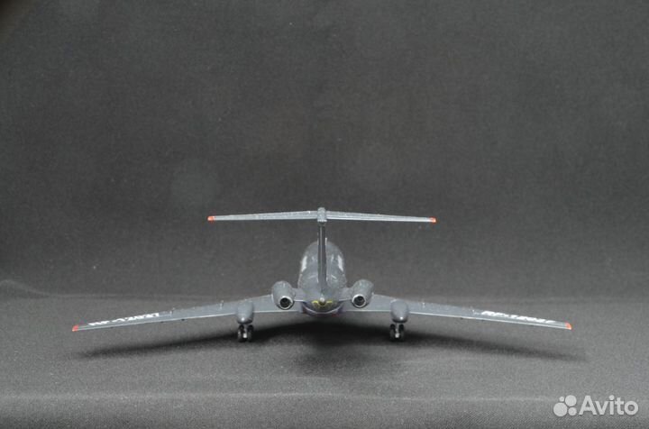 Модель самолёта Ту-134убл 