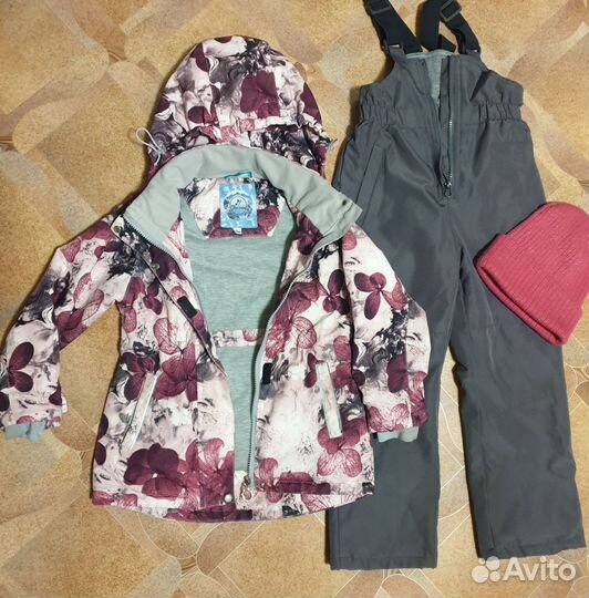 Демисезонный комплект для девочки 110 размер