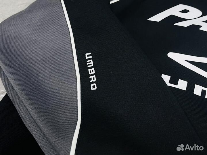 Свитшот umbro palace