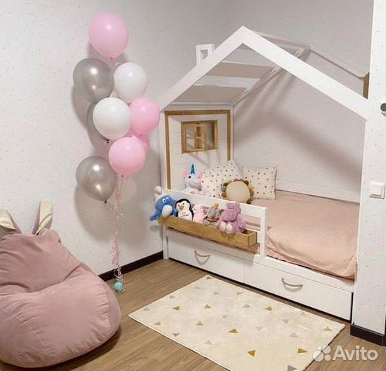 Детская кровать с ящиками