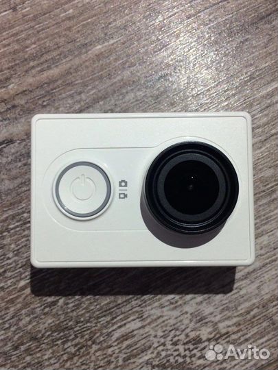 Экшн камера YI Action Camera (Xiaomi)