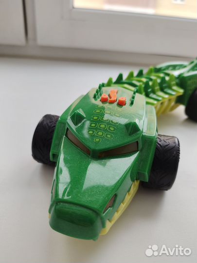 Машинка Hot wheels