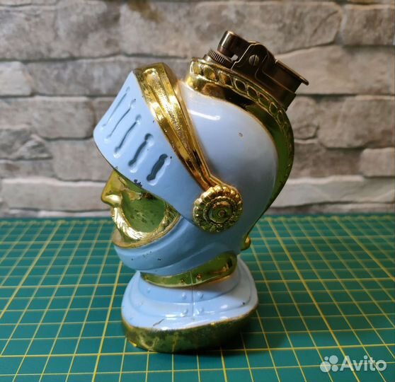 Винтажная настольная зажигалка