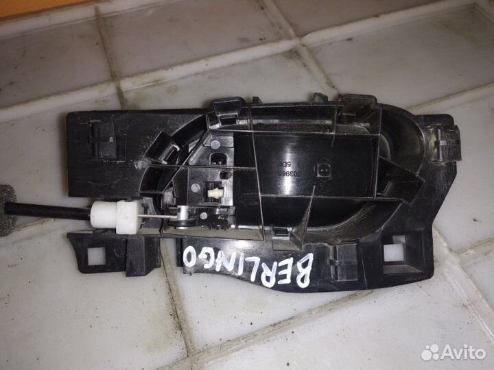 Ручка двери внутренняя передняя правая Citroen