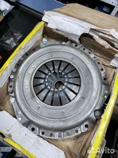 Комплект сцепления Sprinter 212 312 412 2.9