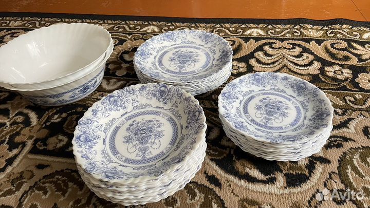 Набор столовой посуды Arcopal Франция