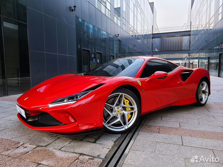 Ferrari F8 Tributo 3.9 AMT, 2022, 7 050 км