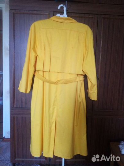 Плащ женский