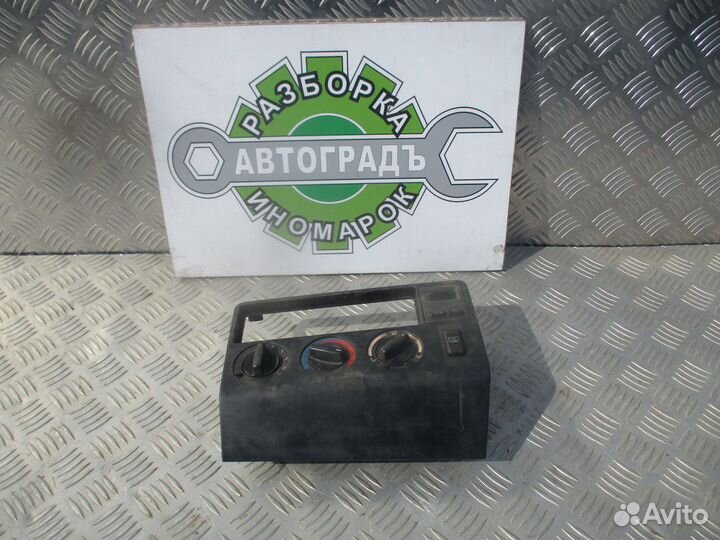 Блок управления отопителем BMW 3 E36