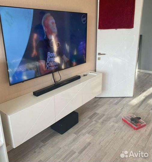 Подвесная тумба под тв