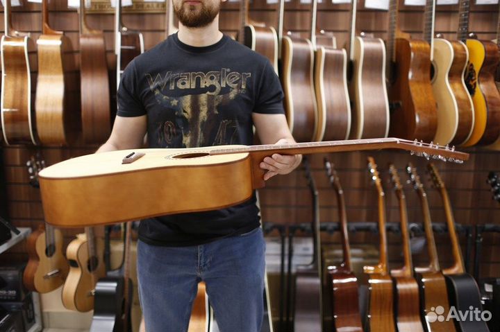 Акустическая гитара Ramis + Аксессуары