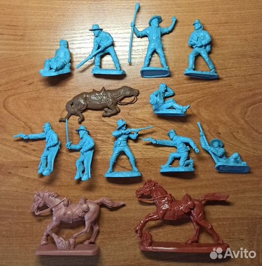 Солдатики, индейцы, ковбои, и пр