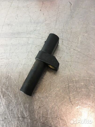 Датчик коленвала Mercedes C-Class W203 OM611 2.2