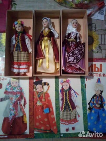 10 кукол а народных костюмах в Ставрополь