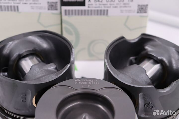 Поршень A6420300518