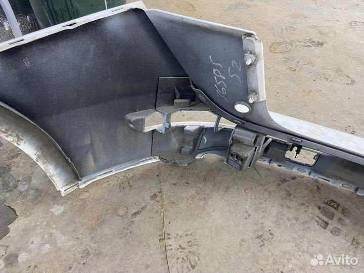 Задний бампер (верхняя часть) Audi Q5 8r