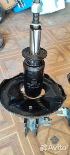 Стойки передние chevrolet lacetti