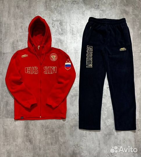 Спортивный костюм