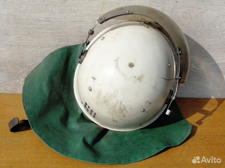 Шлем пожарного СССР
