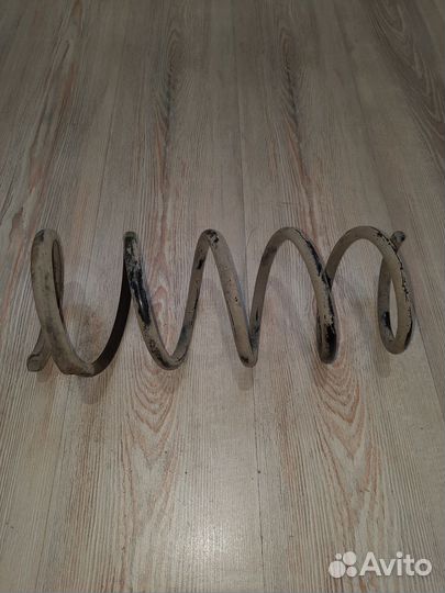 Пружина передняя Renault kaptur