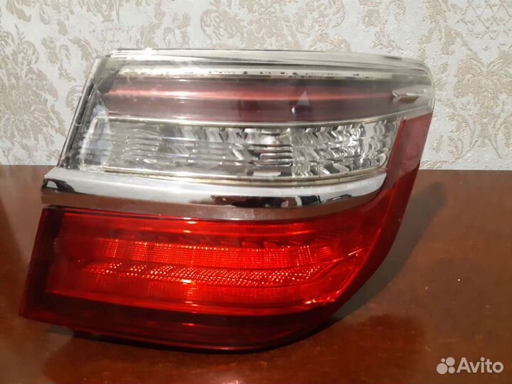 Задний фанарь на камри 55 кузов