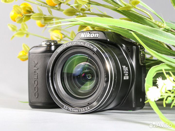 Фотоаппарат Nikon Coolpix L100