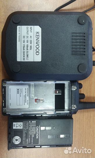 Мобильный телефон