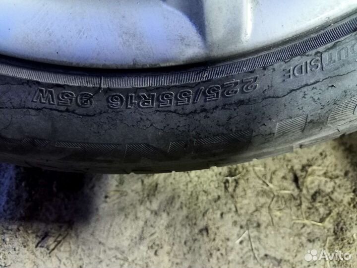 Bridgestone Potenza RE71 225/55 R16 95