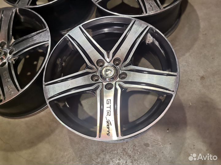 Zumbo Wheels R16 5*100
