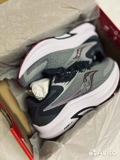 Кроссовки Saucony (оригинал, новые)