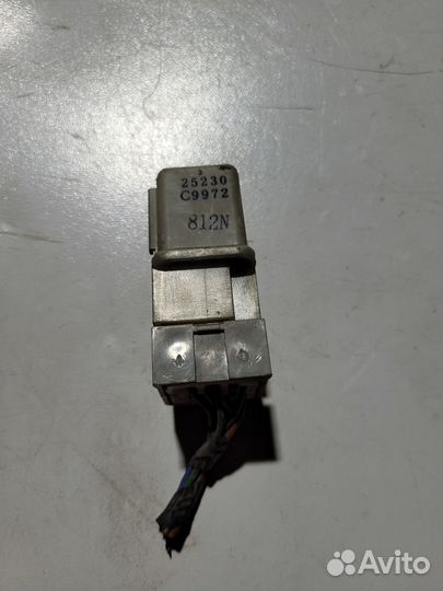 Реле 25230С9972 Nissan Avenir Salut